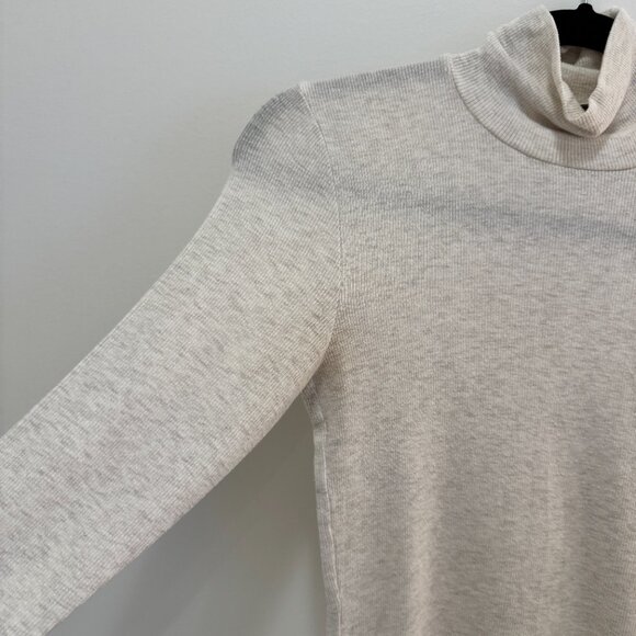 Aritzia Wilfred Only Turtleneck - Picture 5 of 8